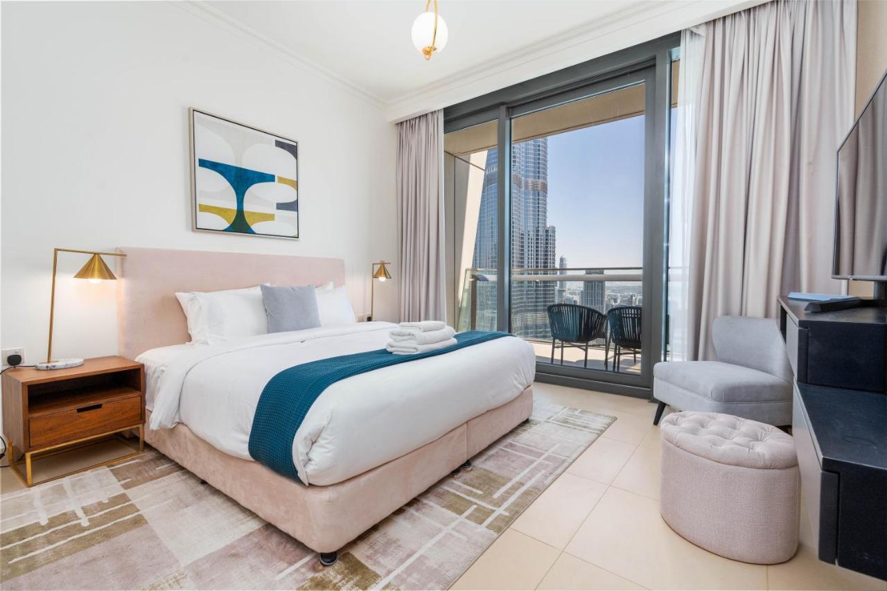 Vacay Lettings - Burj Vista High Floor Burj Khalifa & Fountain View Appartement Dubai Buitenkant foto