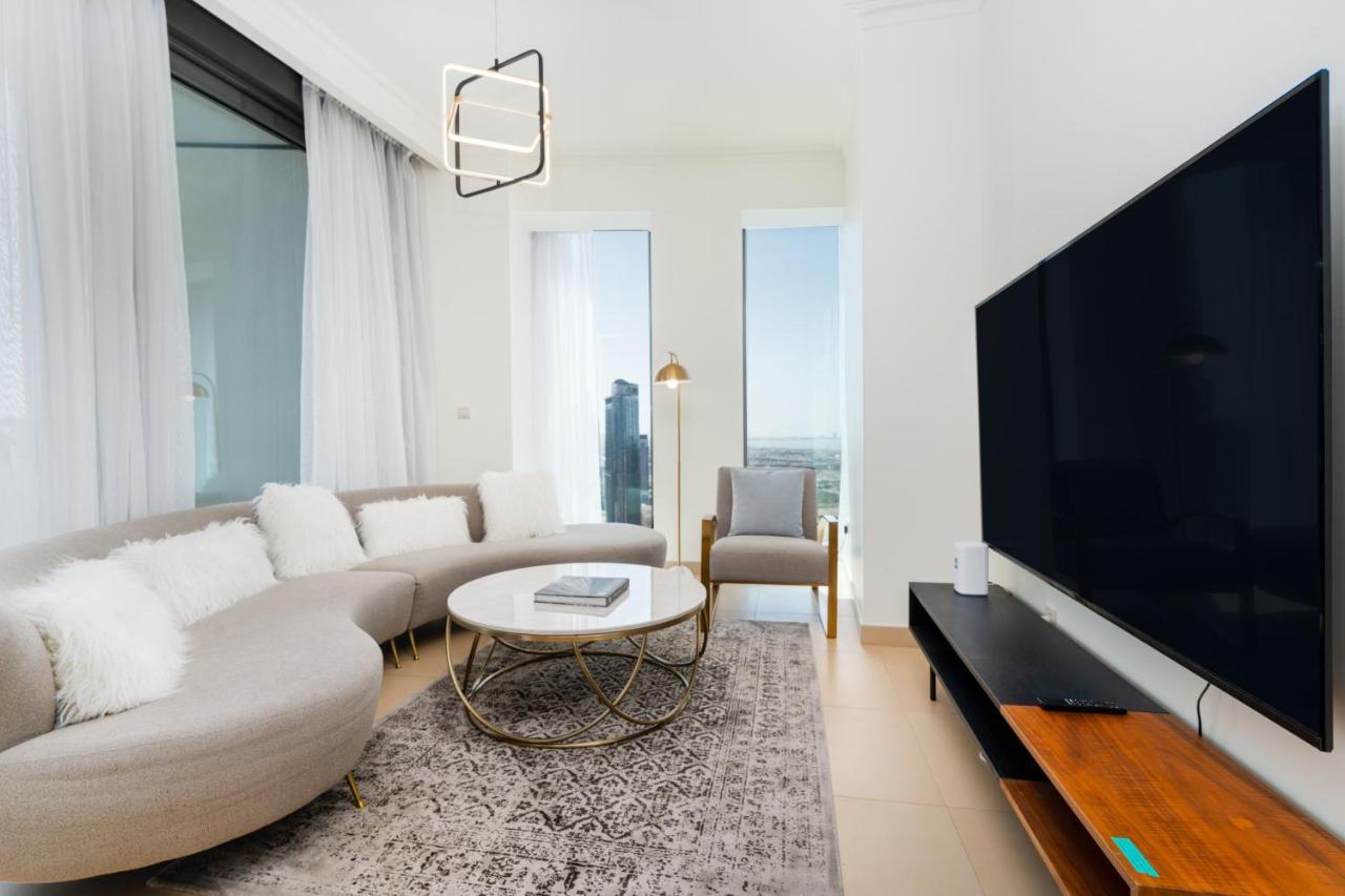 Vacay Lettings - Burj Vista High Floor Burj Khalifa & Fountain View Appartement Dubai Buitenkant foto