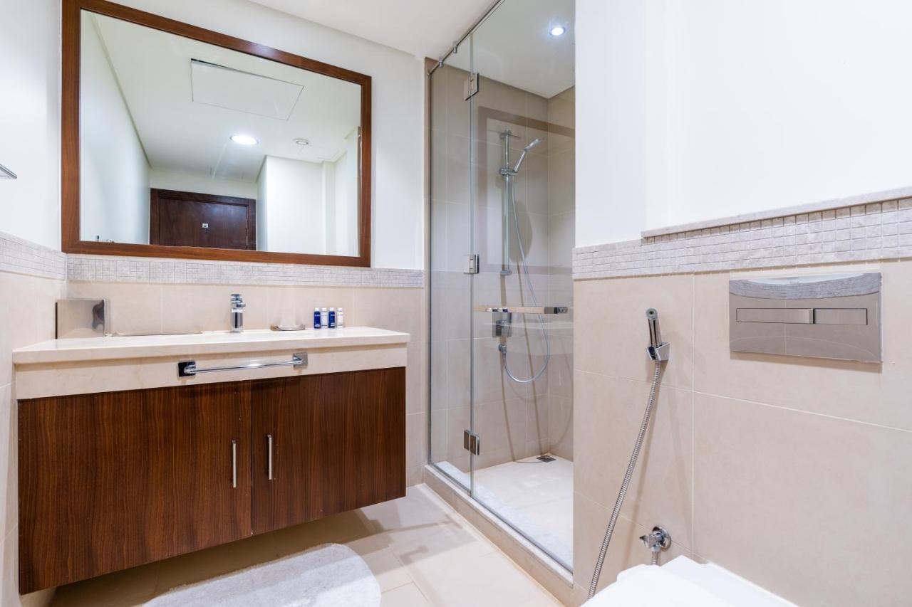 Vacay Lettings - Burj Vista High Floor Burj Khalifa & Fountain View Appartement Dubai Buitenkant foto