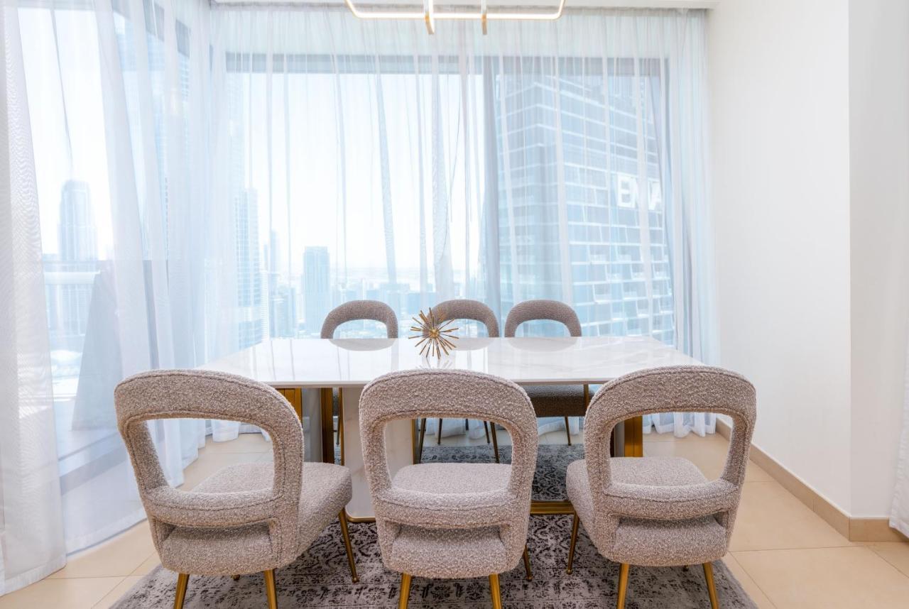 Vacay Lettings - Burj Vista High Floor Burj Khalifa & Fountain View Appartement Dubai Buitenkant foto